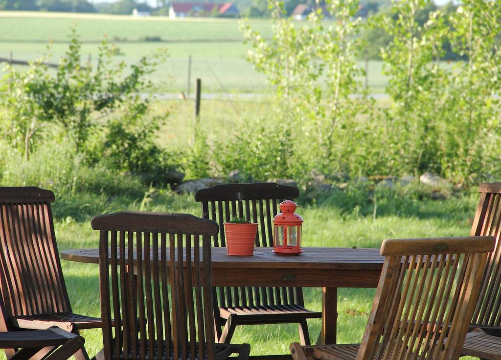 Tryde 1303 B&B Pa Oesterlen Tomelilla Exterior foto