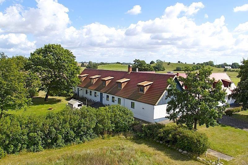 Tryde 1303 B&B Pa Oesterlen Tomelilla Exterior foto