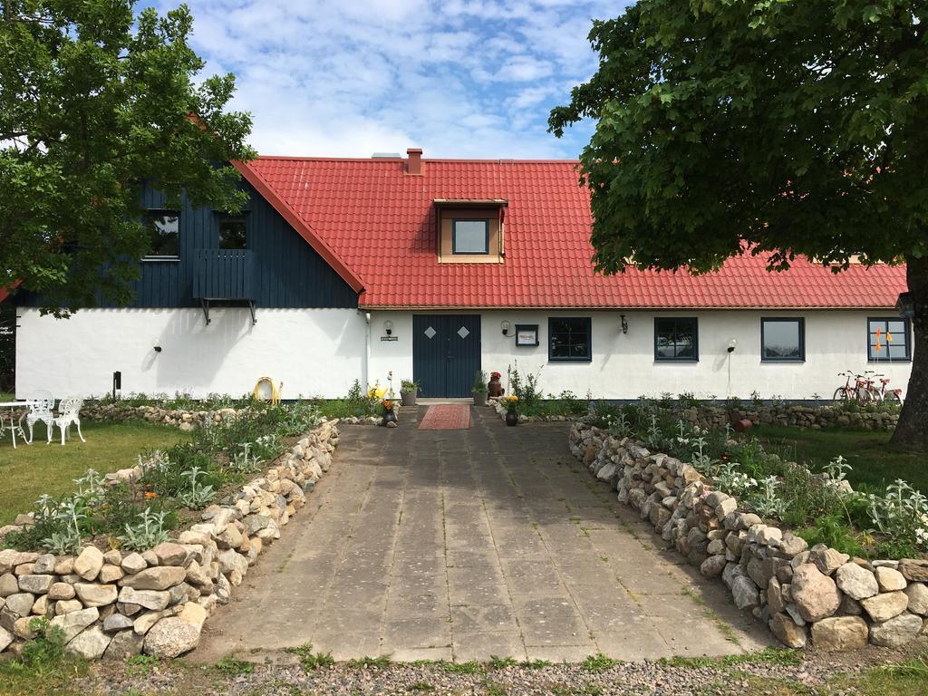 Tryde 1303 B&B Pa Oesterlen Tomelilla Exterior foto